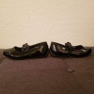 Michael Kors Shoes - Michael Kors Girls Rover Flora Slip on Dress Shoe Michael Kors Shoes - Michael Kors Girls Rover Flora Slip on Dress Shoe